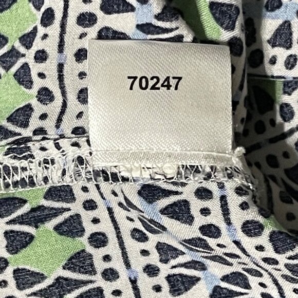 Loft Womens Size M Black & Green Geometric Long Sleeve Blouse 100% Rayon - Picture 7 of 9